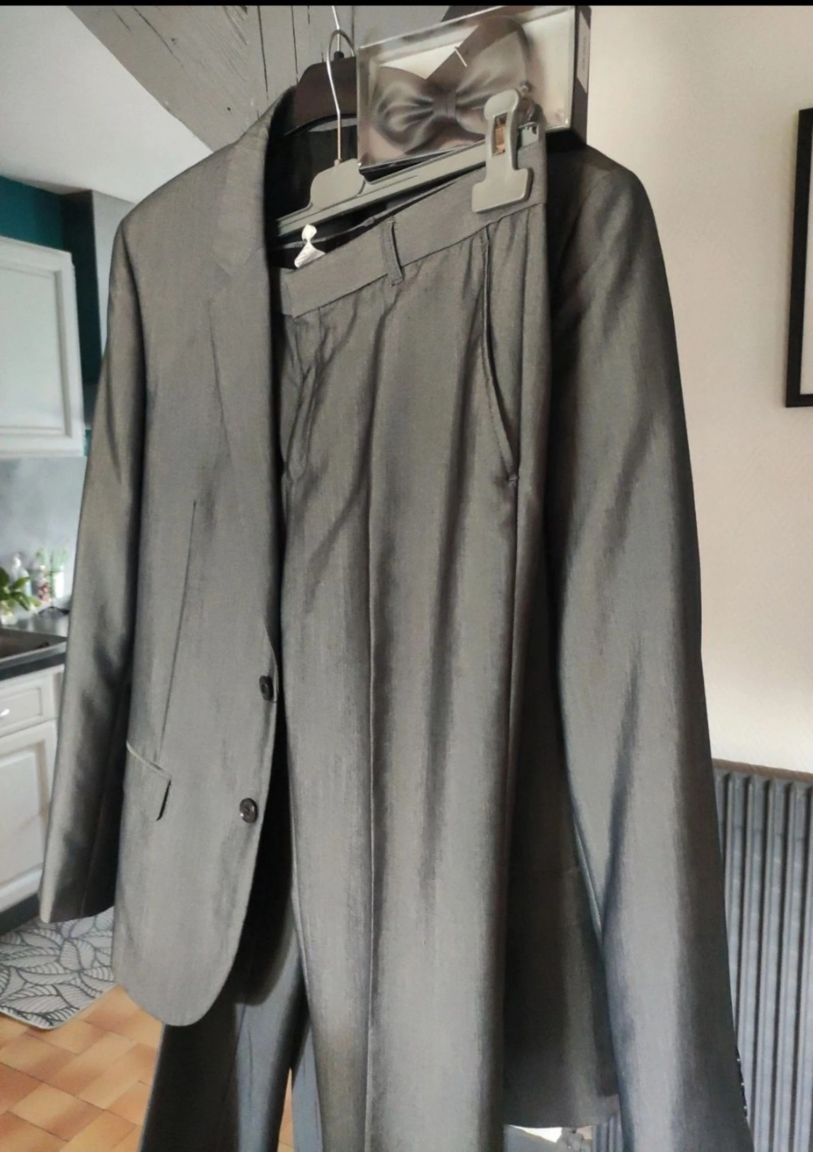 Traje – photo 2